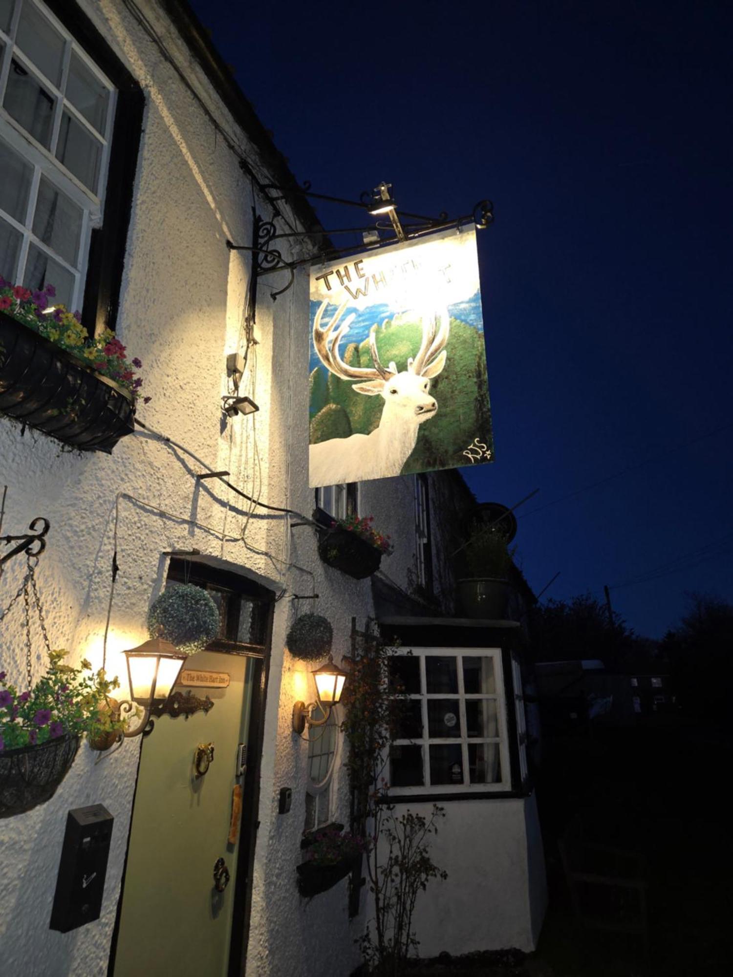 The White Hart Inn Tetford 외부 사진